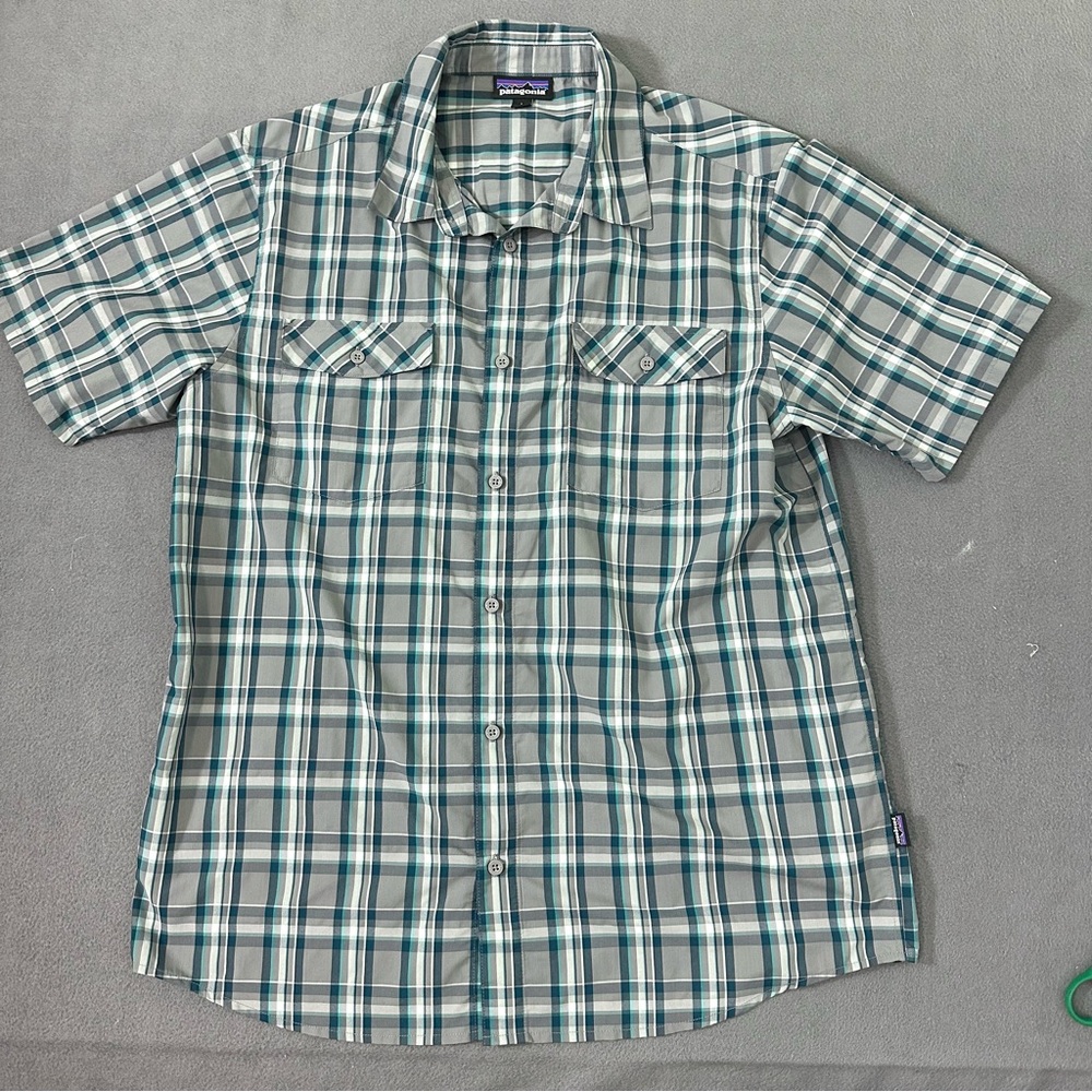 Patagonia High Moss Short Sleeve Button Up Shirt Mens Large